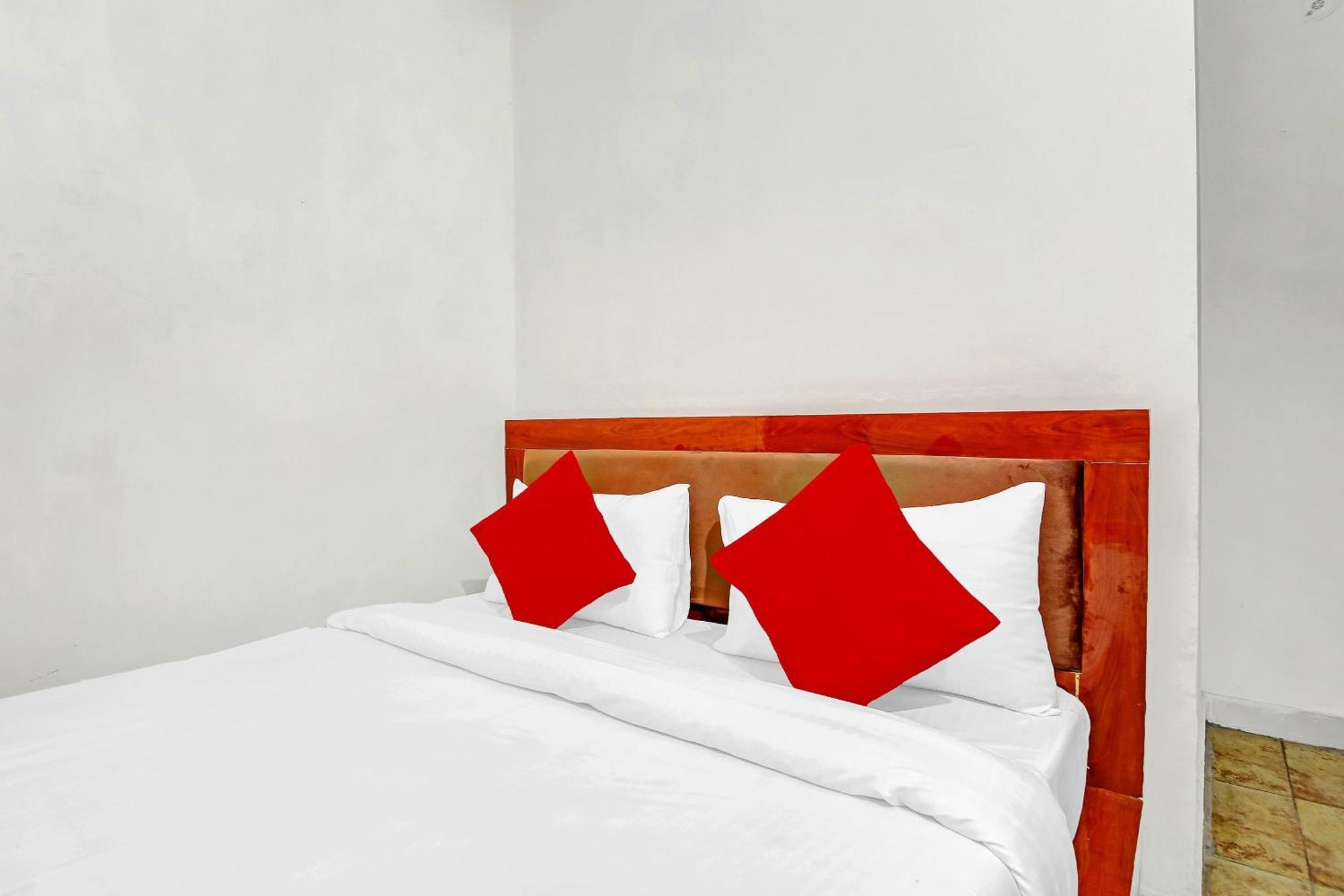 Hotel O Yash Hotel 가지아바드 외부 사진