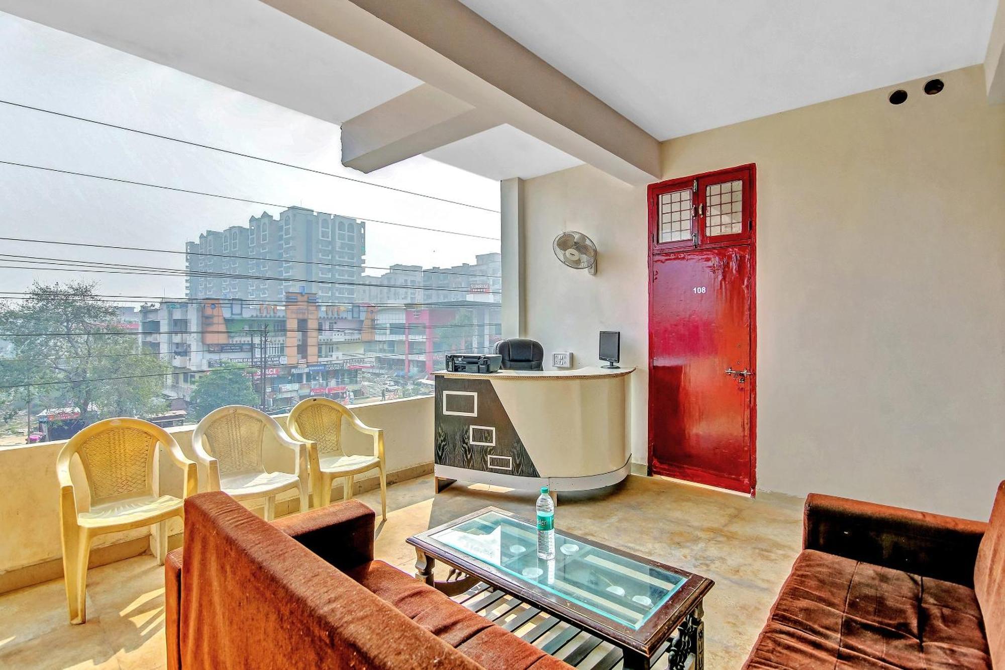 Hotel O Yash Hotel 가지아바드 외부 사진