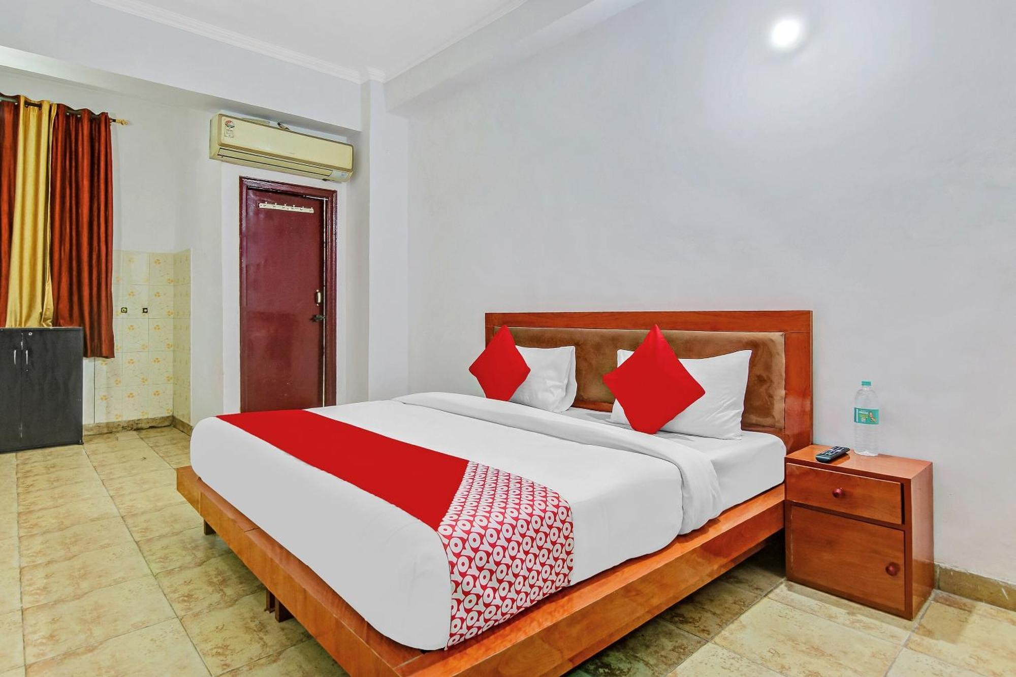 Hotel O Yash Hotel 가지아바드 외부 사진